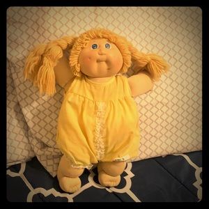 Original Cabbage patch doll. Signed:Xavier Roberts